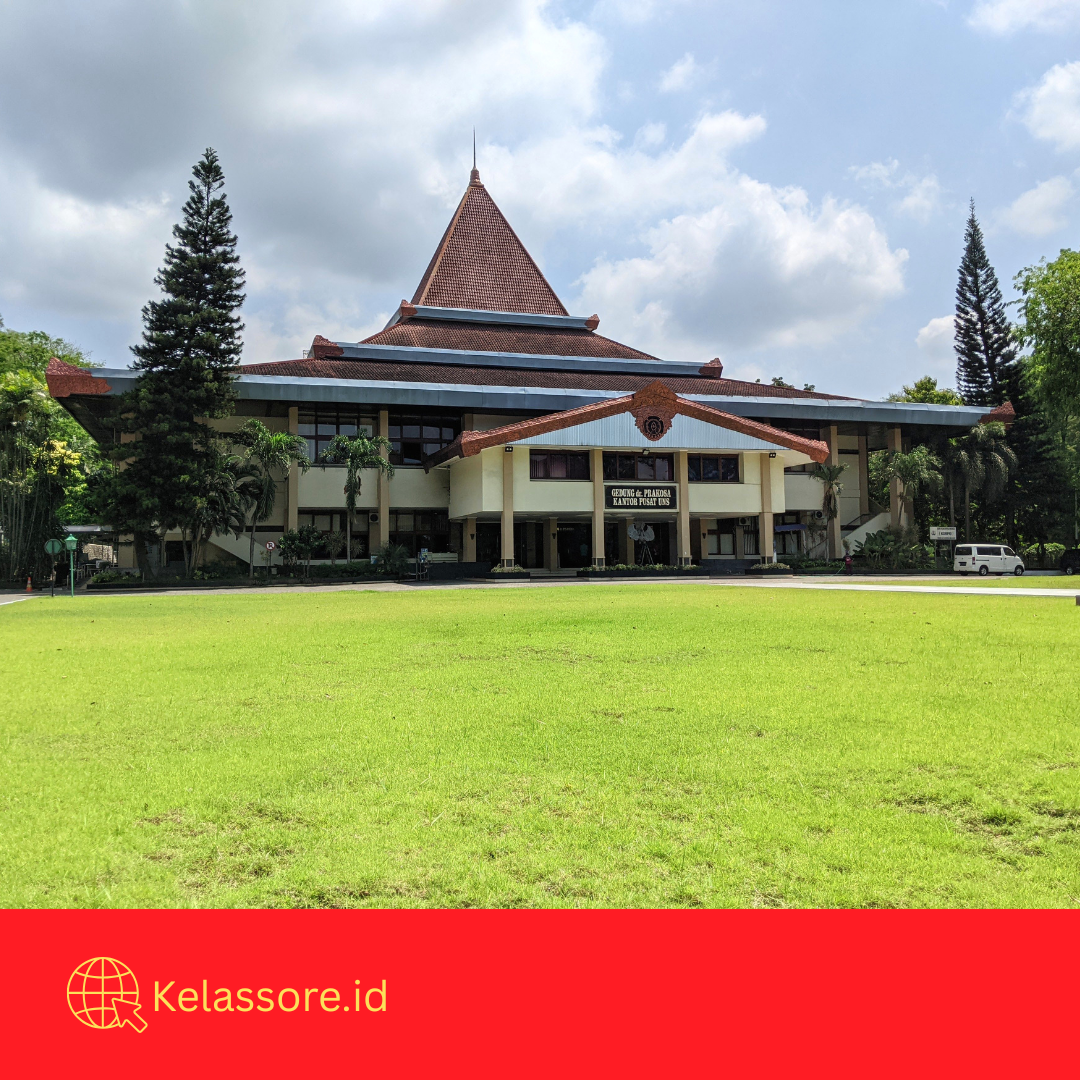 Kawasan hijau kampus UNS Surakarta